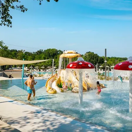Ferienpark Aminess Planet Homes Maravea 4*