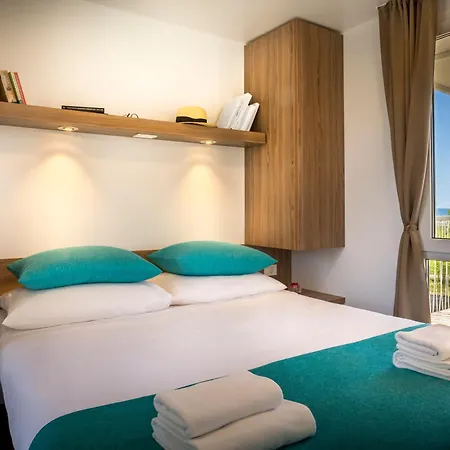 Aminess Planet Homes Maravea 4*